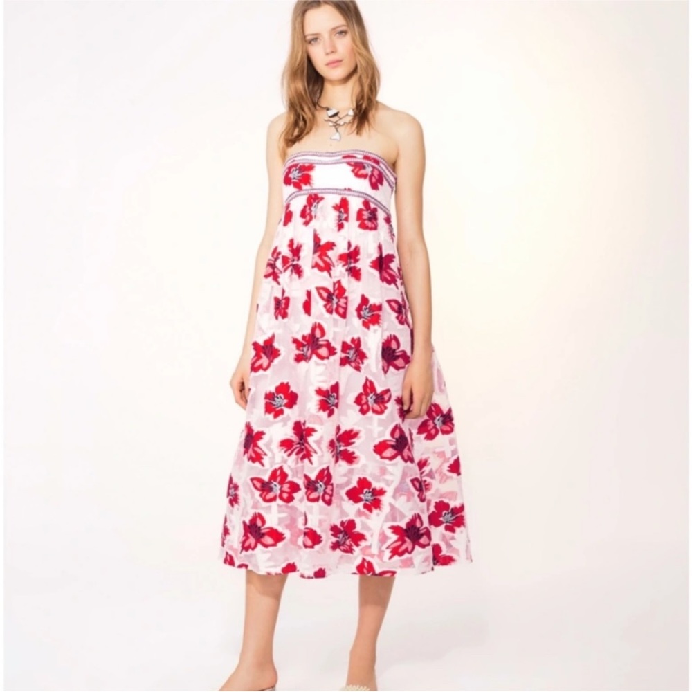 BARRINGTON FLORAL EMBROIDERED GOWN IN WHITE/RED